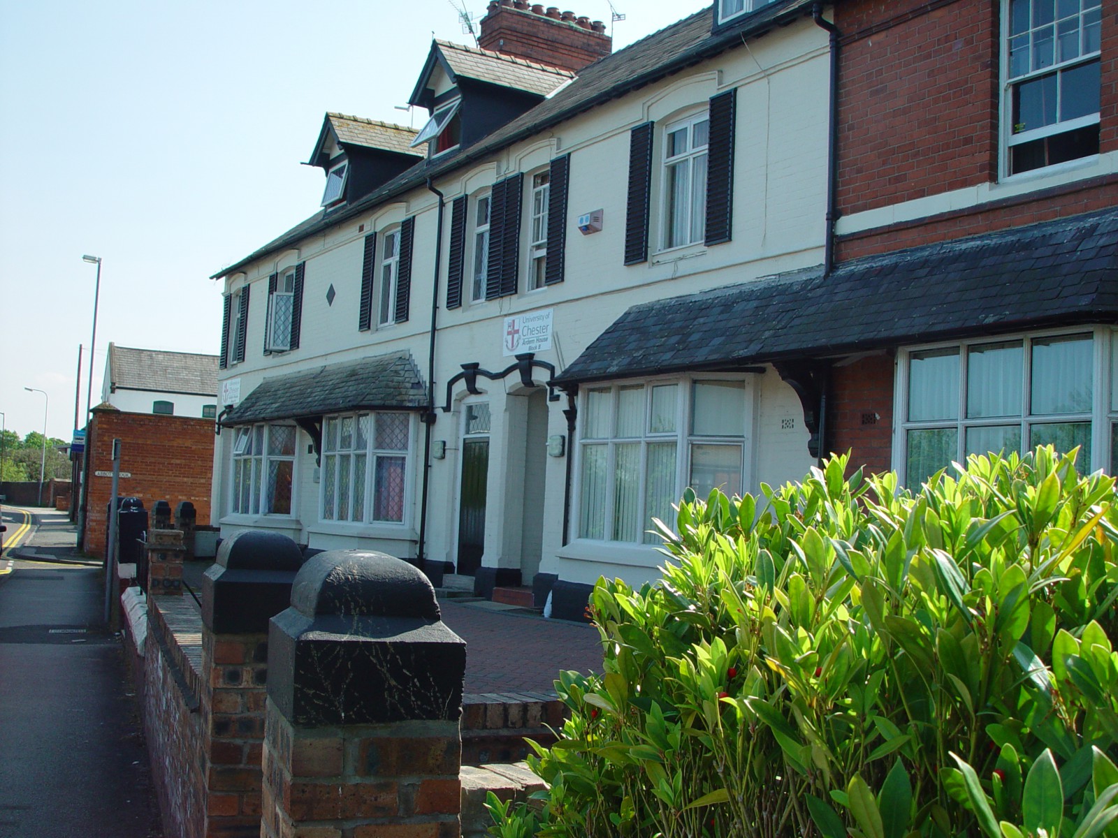 Arden Court exterior