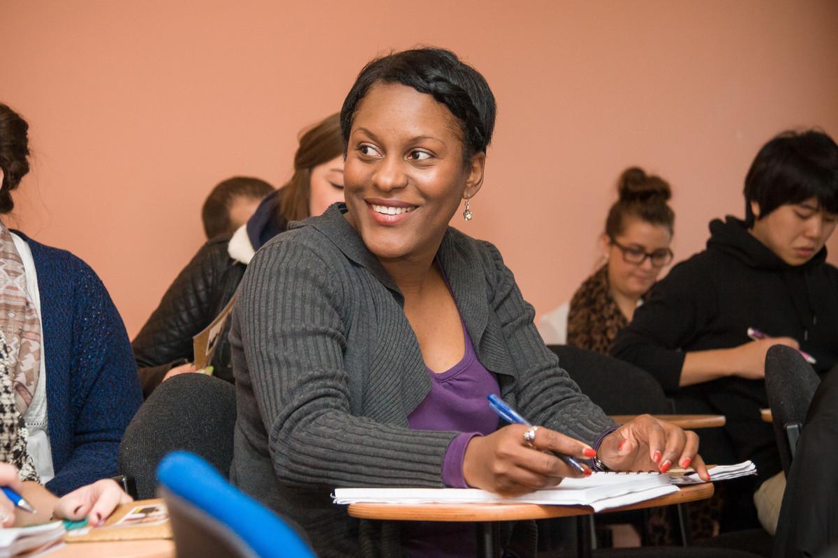Postgraduate business students participating in a classroom discussion, developing expertise in logistics, supply chain management, operations, procurement and global business strategy on the Logistics and Supply Chain Management MSc programme.