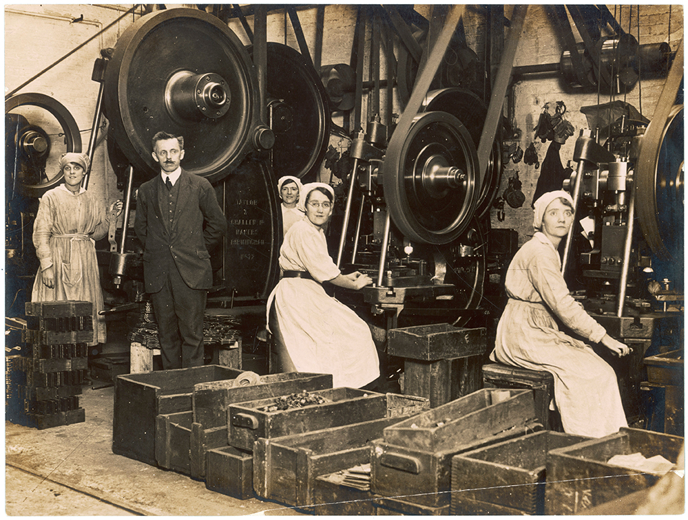 Munition Workers During the First World War