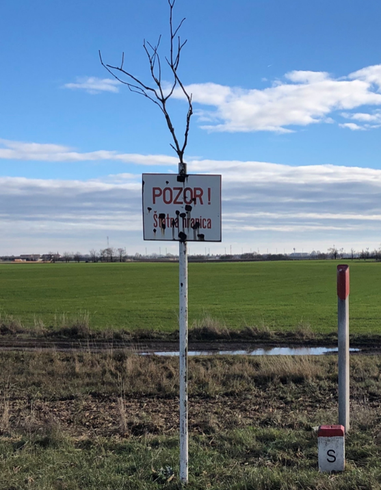 Border scene