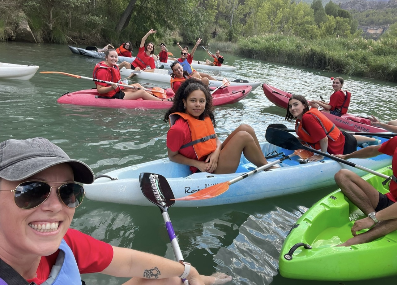 Students canoeing in Cuenca
