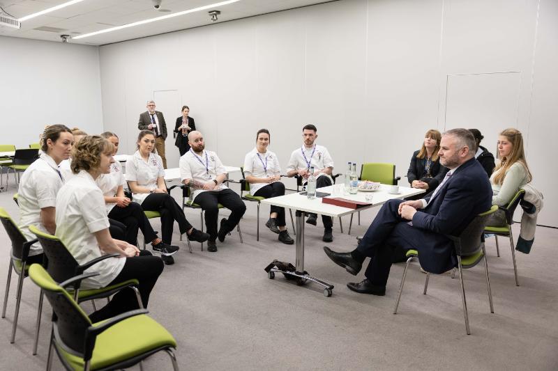 The Rt Hon Andrew Stephenson CBE MP, Minister of State for Health and Secondary Care, talking to students and staff during his visit to Chester Medical School.