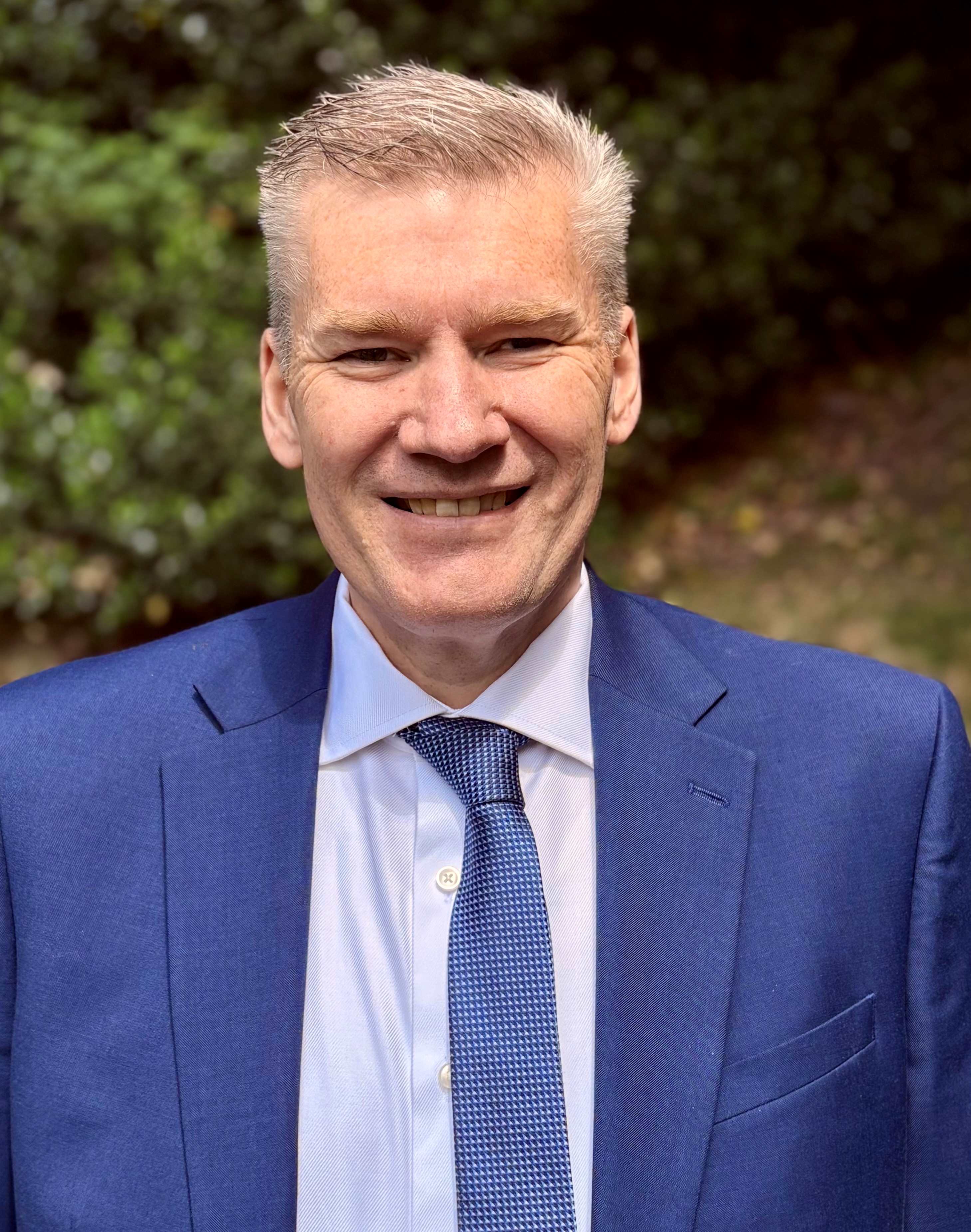 Dr James Holt 1