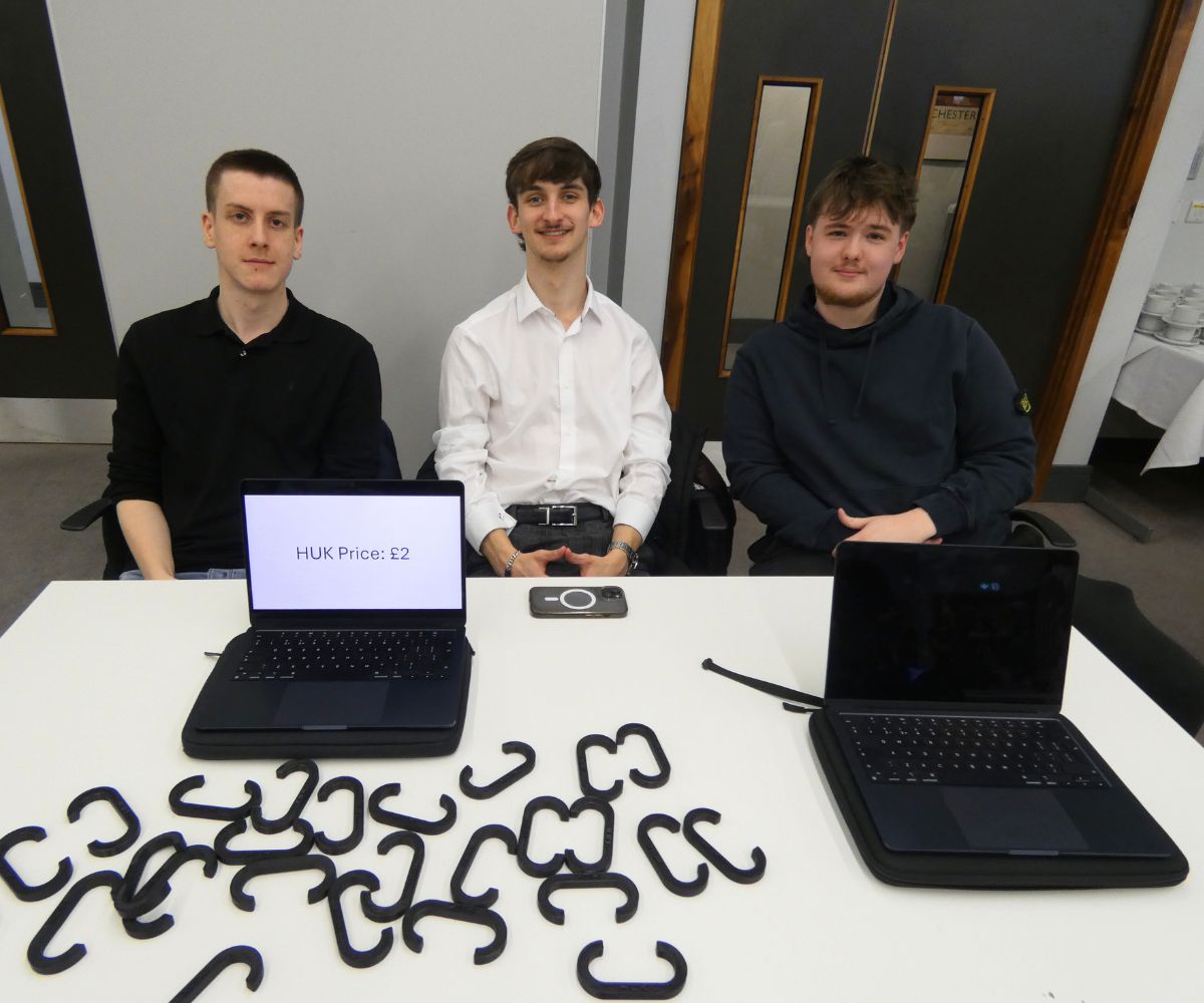 The HUK student team.