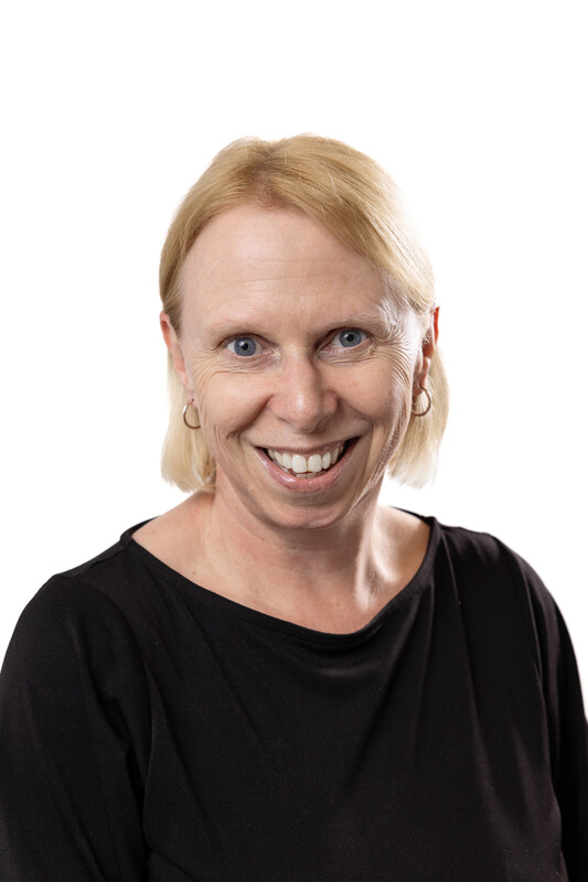 Jo Dillon